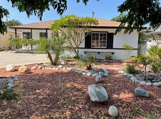 18647 Cohasset St, Reseda, CA 91335