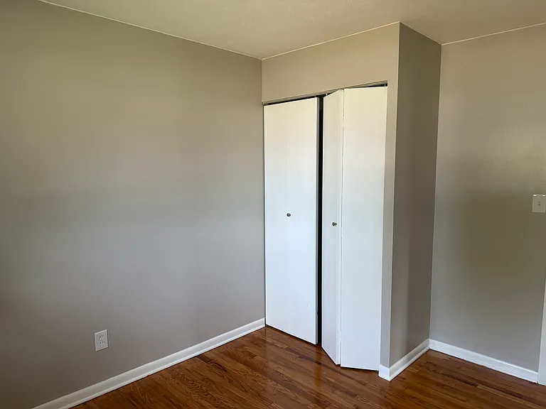 6381 Smith Rd — Photo 10