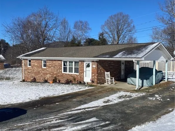 49 Montview Drive, Sparta, NC 28675