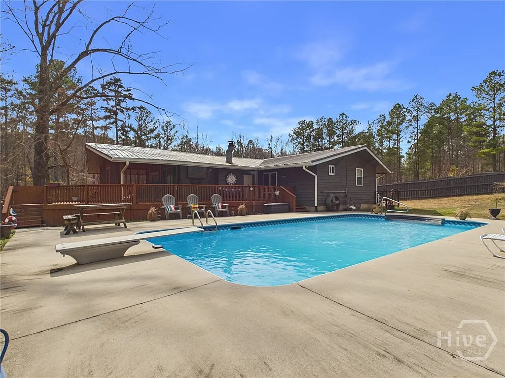 228 & 232 Hickory Point Drive photo 1
