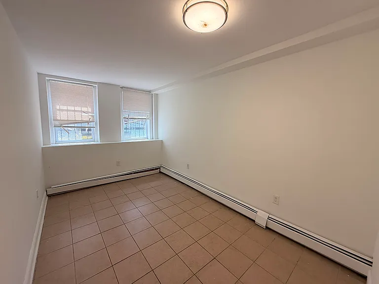168 Clinton Ave #B1E — Photo 3