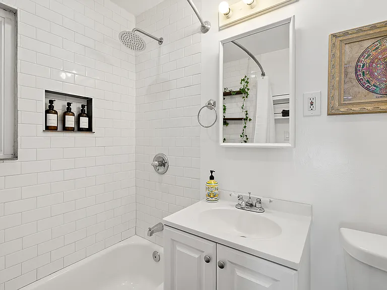 8411 Kittyhawk Ave — Photo 14