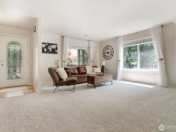 4th image of 3103 Brandywine Court
