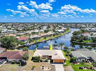 490 Via Esplanade, Punta Gorda, FL 33950