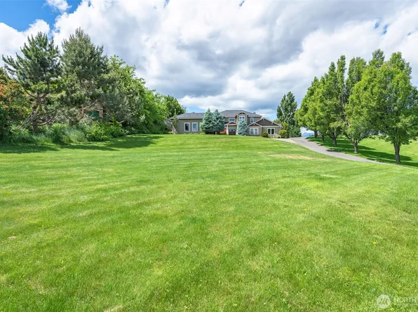 1400 Westpoint Place, Wenatchee, WA 98801