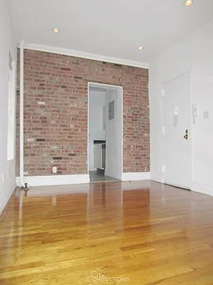 Rented by City Connections Realty | media 11