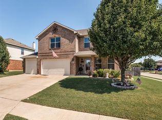 1629 Withers Way, Krum, TX 76249