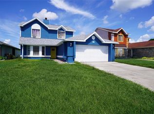 215 N Lake Ct, Kissimmee, FL 34743