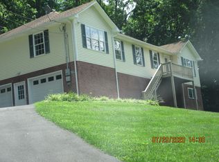 1119 Summerville Rd, Kingsport, TN 37663