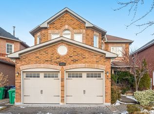 6859 Gracefield Dr, Mississauga, ON L5N 6T6