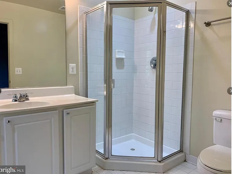 816 Fairview Village Ct — Photo 6