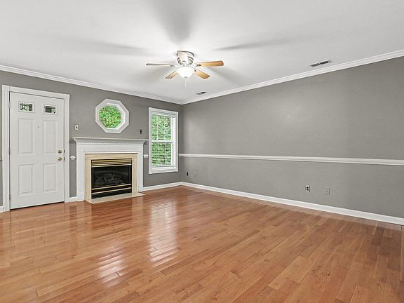 3rd image of 154 Grande Meadow Way