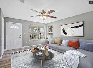 721 N 8th Ave, Denison, TX 75021