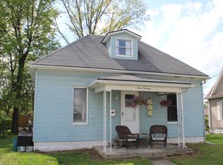 314 N West St, Carlinville, IL