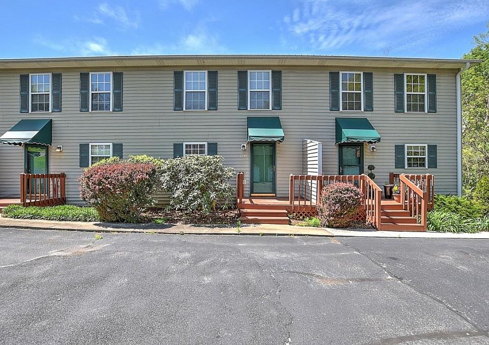 1st image of 2248 Forest Acres Dr