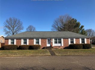 11 Wakefield Rd, Point Pleasant, WV 25550