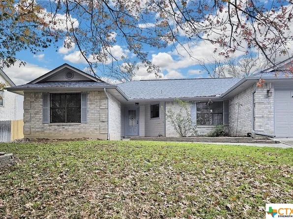 1968 Queen Victoria Dr, New Braunfels, TX 78130
