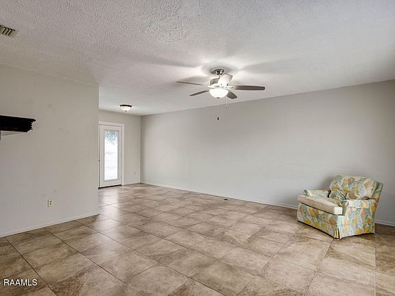 3rd image of 120 Mimosa Pl APT H