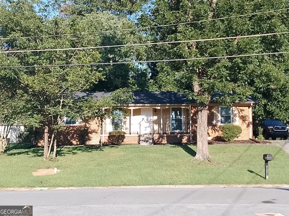 6458 Monica Dr, Morrow, GA 30260