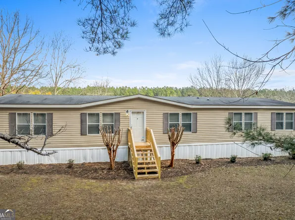 907 Sheppard Rd, Tennille, GA 31089