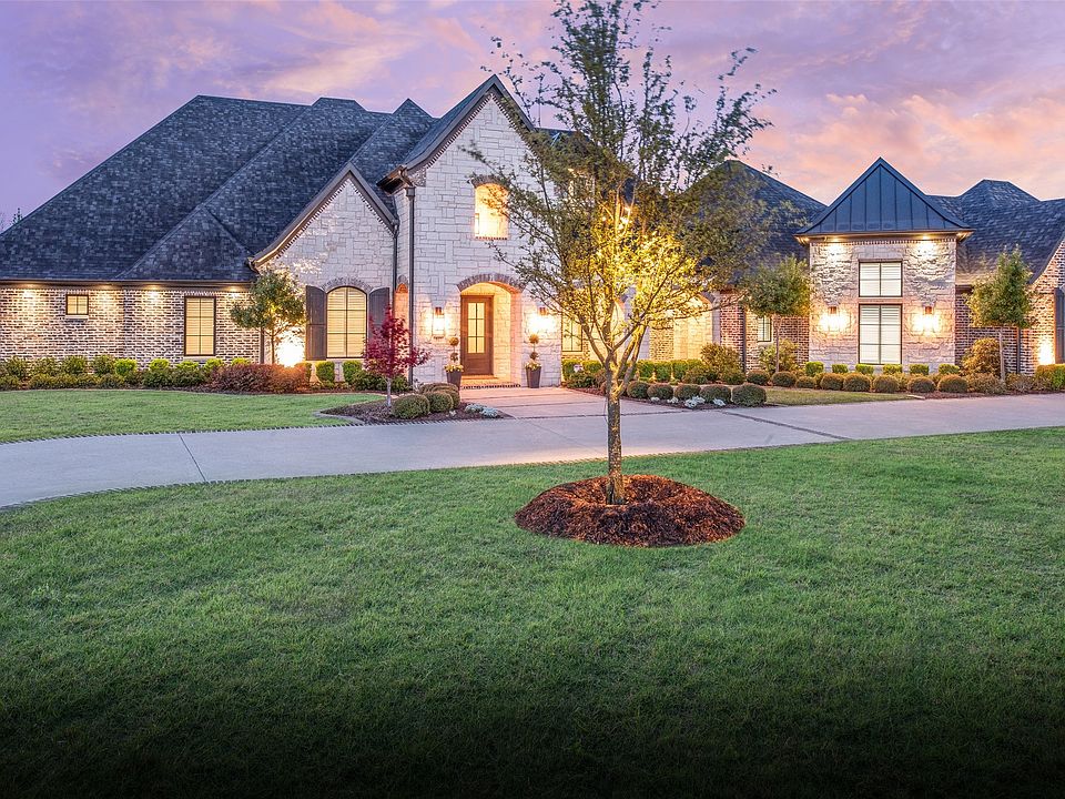 1st image of 917 Barksdale Creek Ln