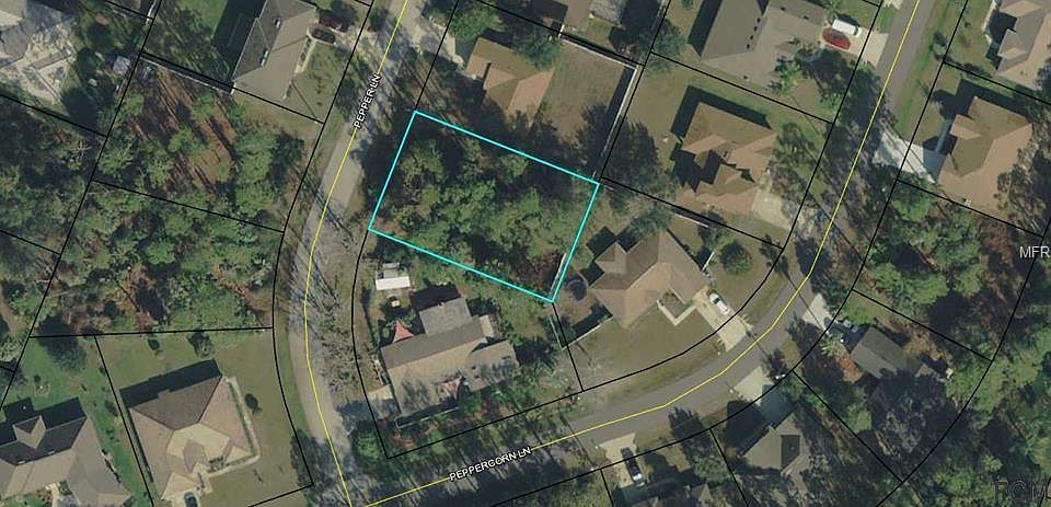 1st image of 8 Pepper Ln
