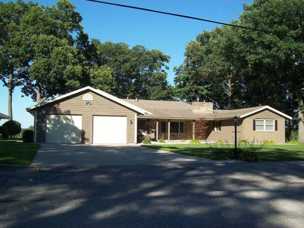 3946 Highgate Rd photo 1