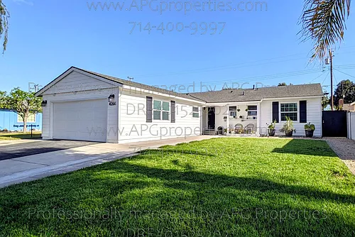 4266 W Hill Ave Photo 1