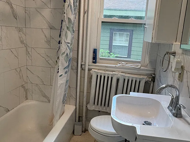 52 Phillips St #1 — Photo 17