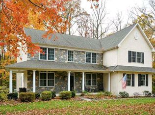 201 Country Rd, Berwyn, PA 19312