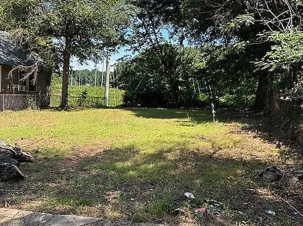 23 Woodland Cir, Columbus, GA 31904