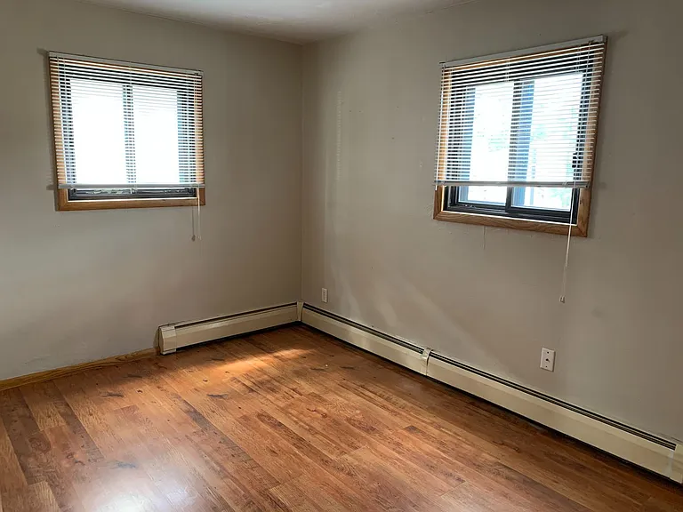 College Park Apartments — Photo 105
