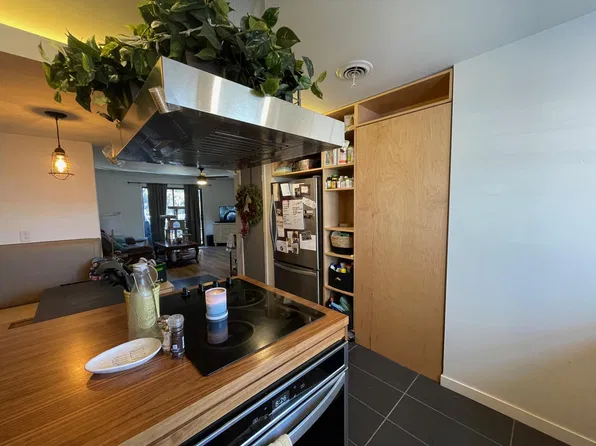 711 N Juliette Ave APT 6, Manhattan, KS 66502