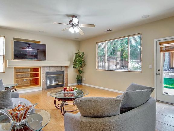 3rd image of 1511 Sunrise Dr