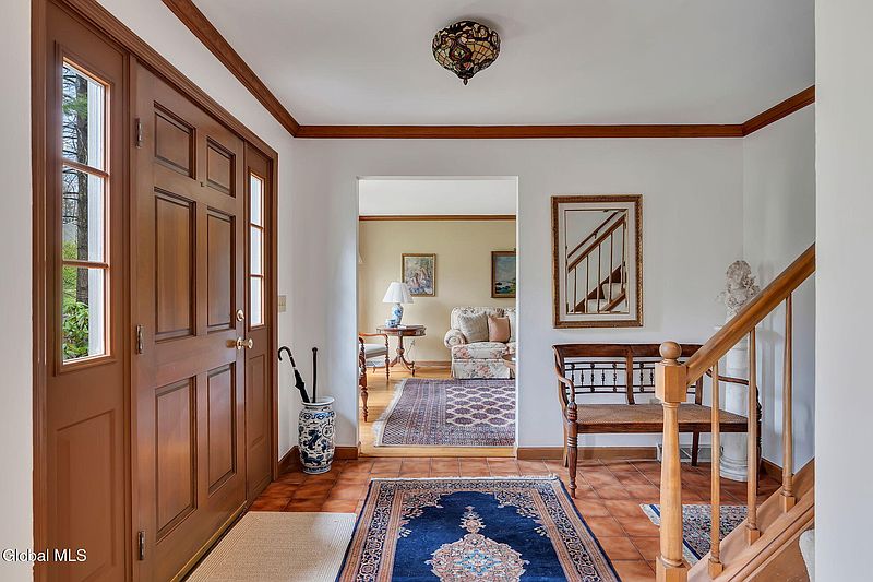 5th image of 51 Robinwood Drive