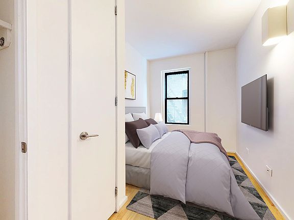 4th image of 254 Seaman Ave #2B