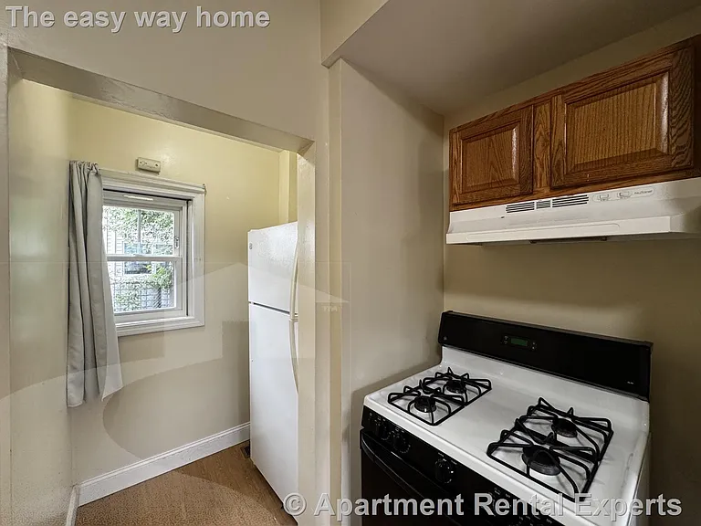 74 Bower St #1 — Photo 4
