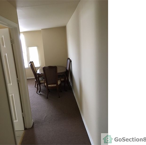 2nd image of 4624 Wayne Ave