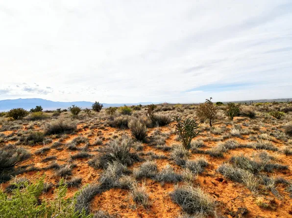 4521 Diane St NE, Rio Rancho, NM 87144