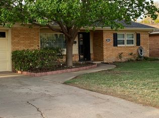 3016 69th St, Lubbock, TX 79413