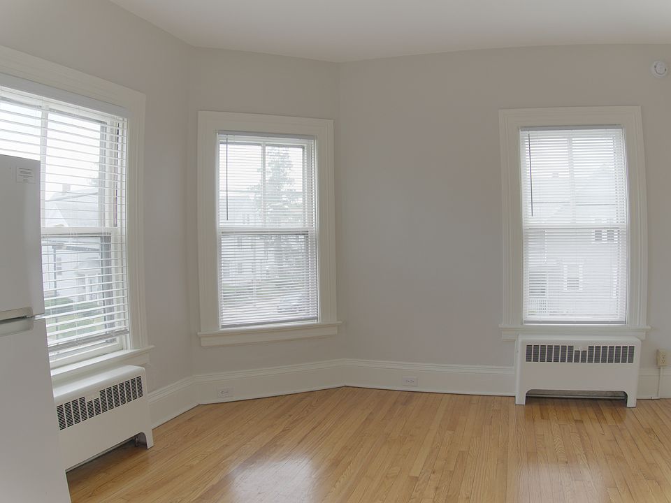 1st image of 765 Park Ave APT 2C
