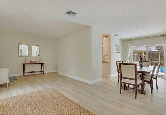 Home For Sale In Boca Square