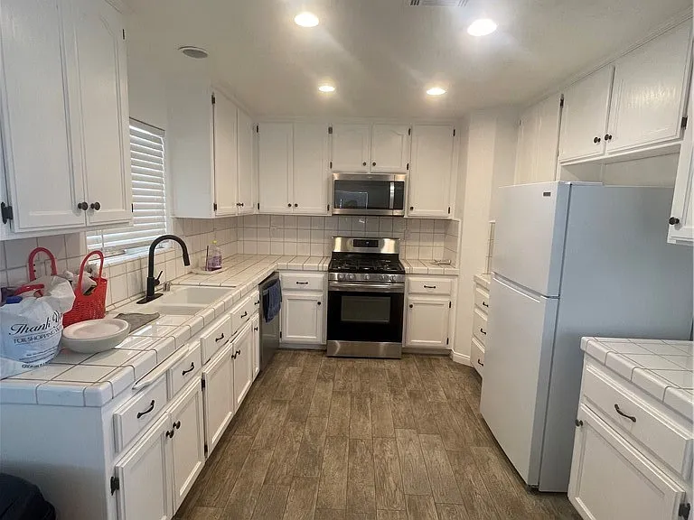 11164 White Rd — Photo 36