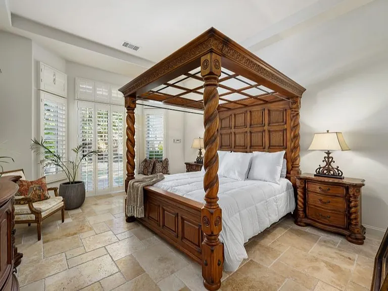 50025 Monteloma Ct — Photo 4