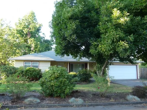 908 Darlene Ave, Springfield, OR 97477
