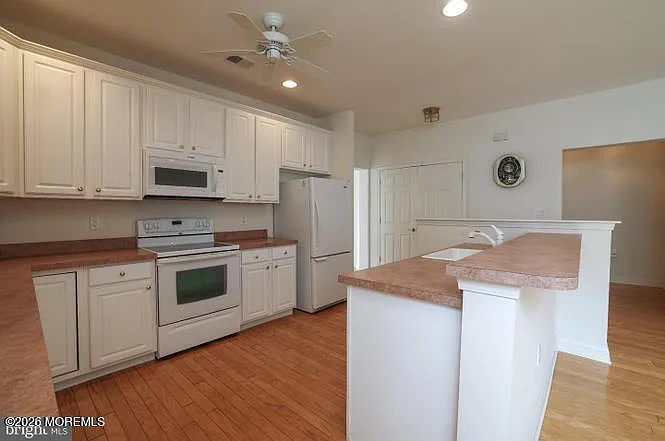 30 Silver Lake Dr — Photo 26