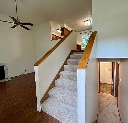 5th image of 5711 20th Avenue SE