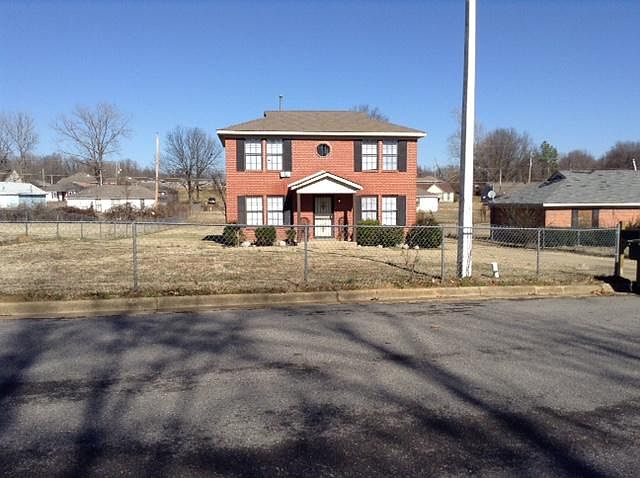 1st image of 1434 Western Park Dr