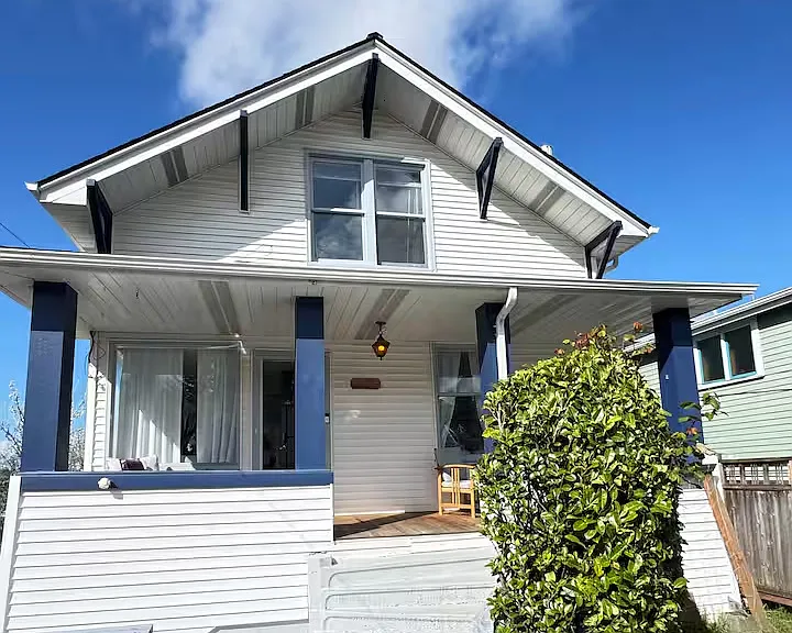 4435 Baker Ave NW #TOP — Photo 1