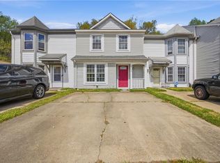 4606 Stonebridge Ln, Virginia Beach, VA 23462